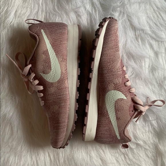 Nike MD Runner 2 Running Shoes - Picture 8 of 9